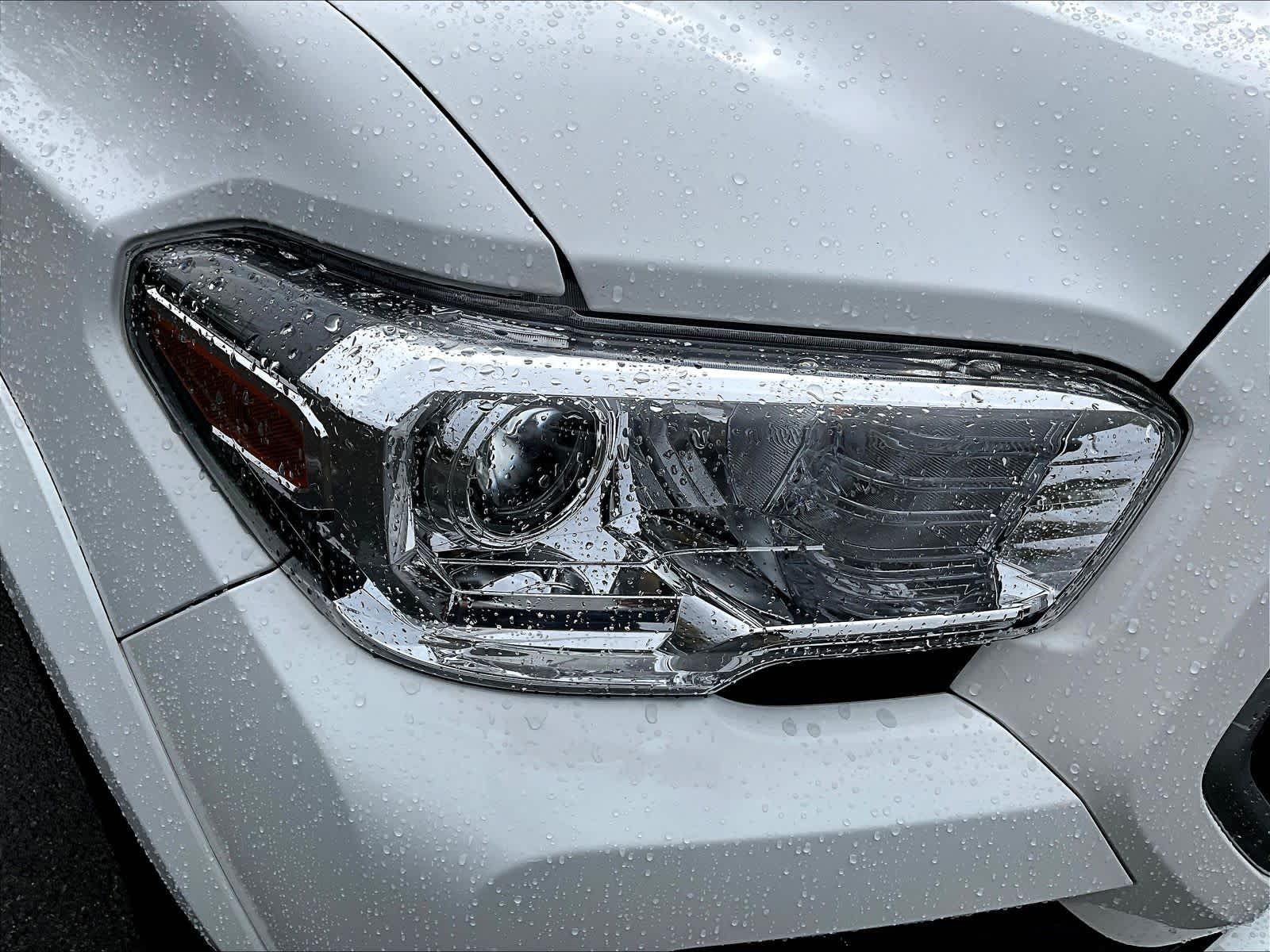 2022 Toyota Tacoma SR5 - Photo 33