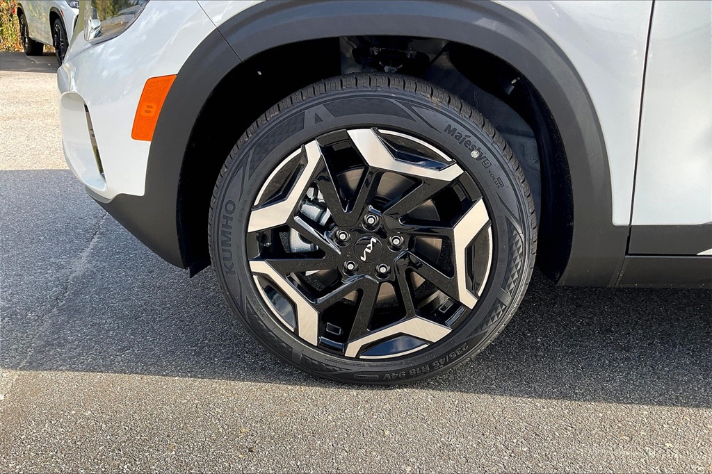 2026 Kia Seltos SX - Photo 8