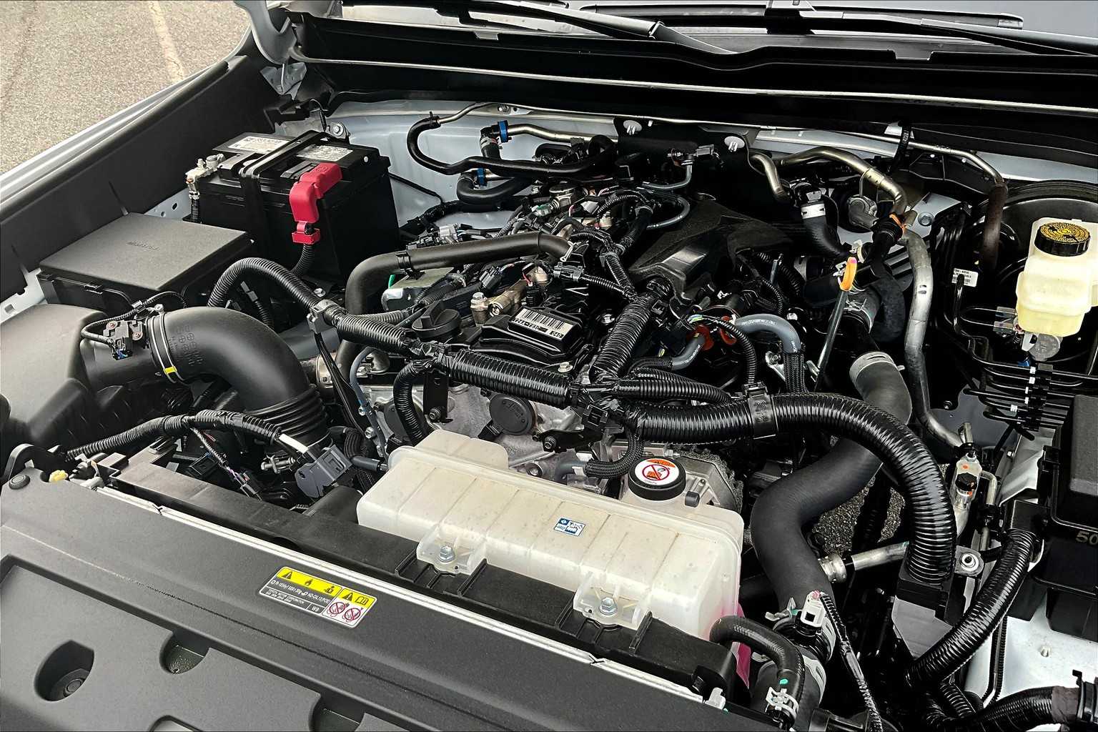 2024 Toyota Tacoma SR5 - Photo 36