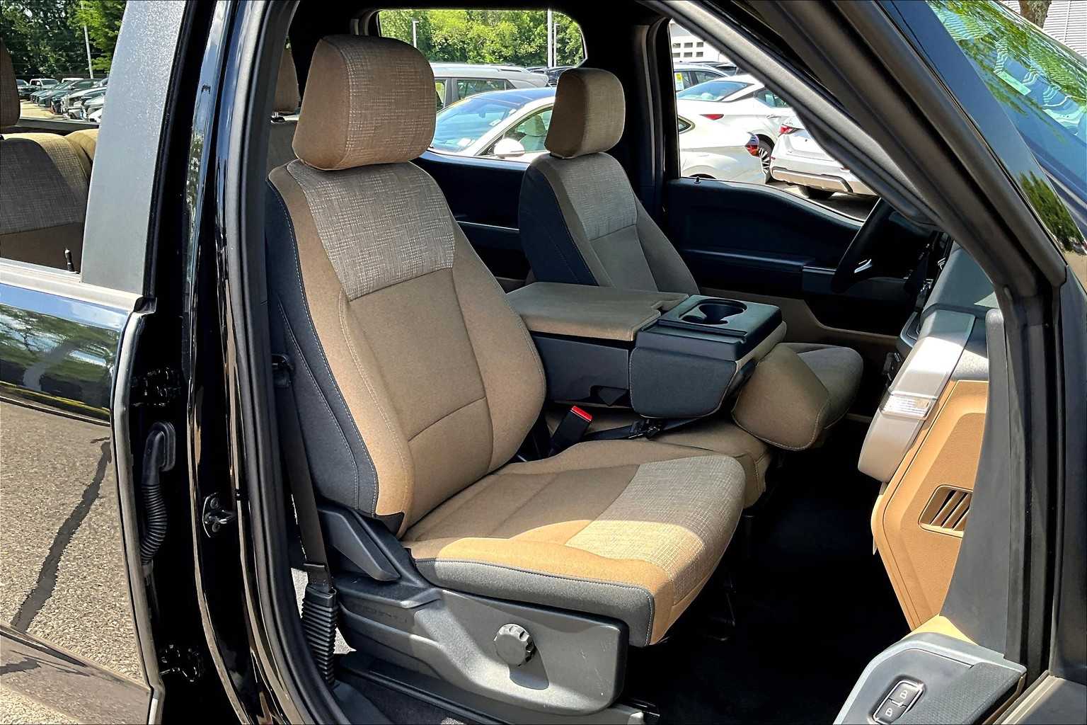 2023 Ford F-150 XLT - Photo 11