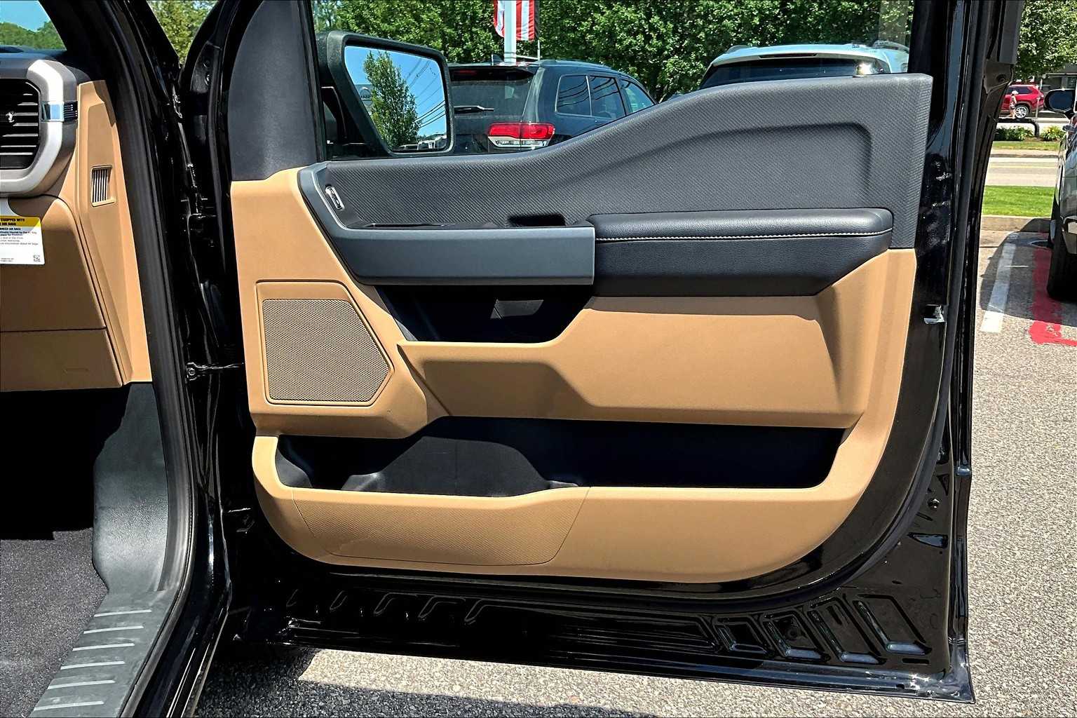 2023 Ford F-150 XLT - Photo 12