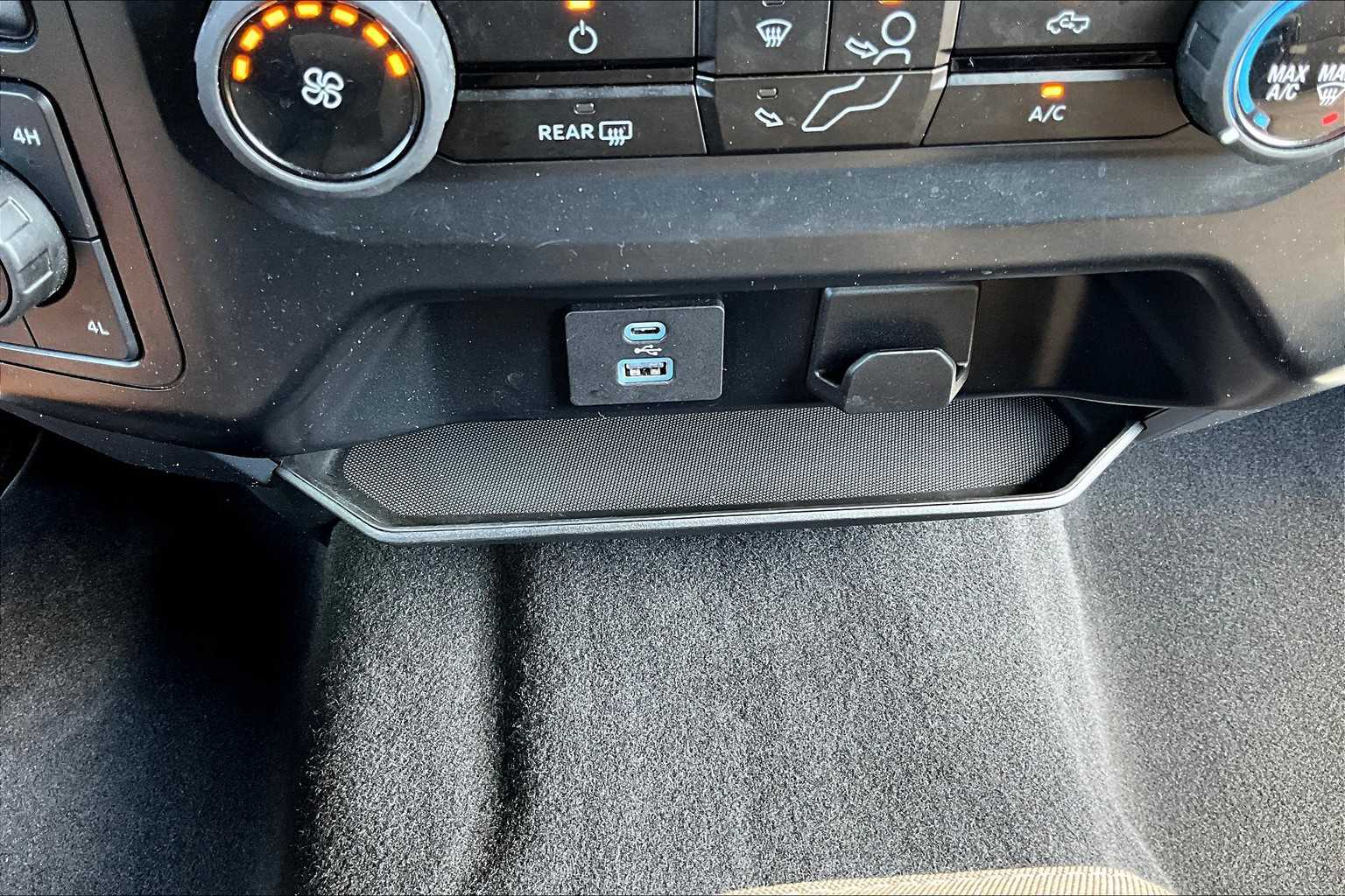 2023 Ford F-150 XLT - Photo 25