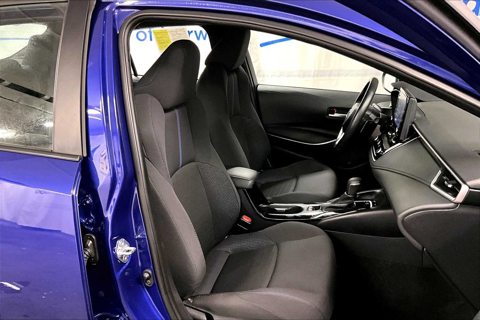 2022 Toyota Corolla SE - Photo 11