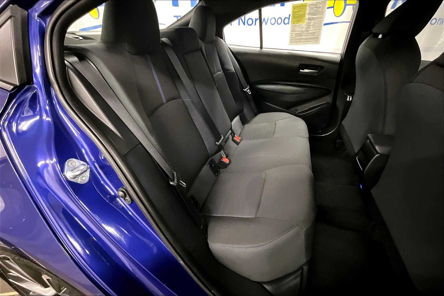 2022 Toyota Corolla SE - Photo 16
