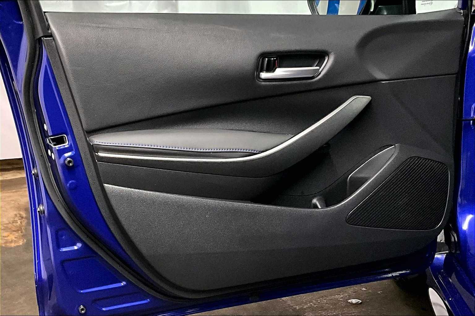 2022 Toyota Corolla SE - Photo 9