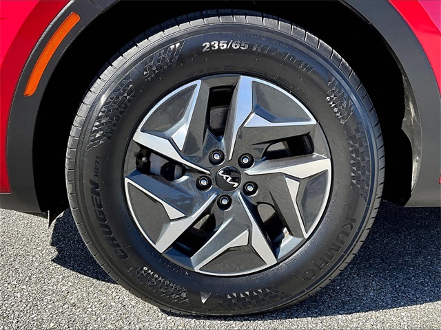 2022 Kia Sorento Hybrid S - Photo 7