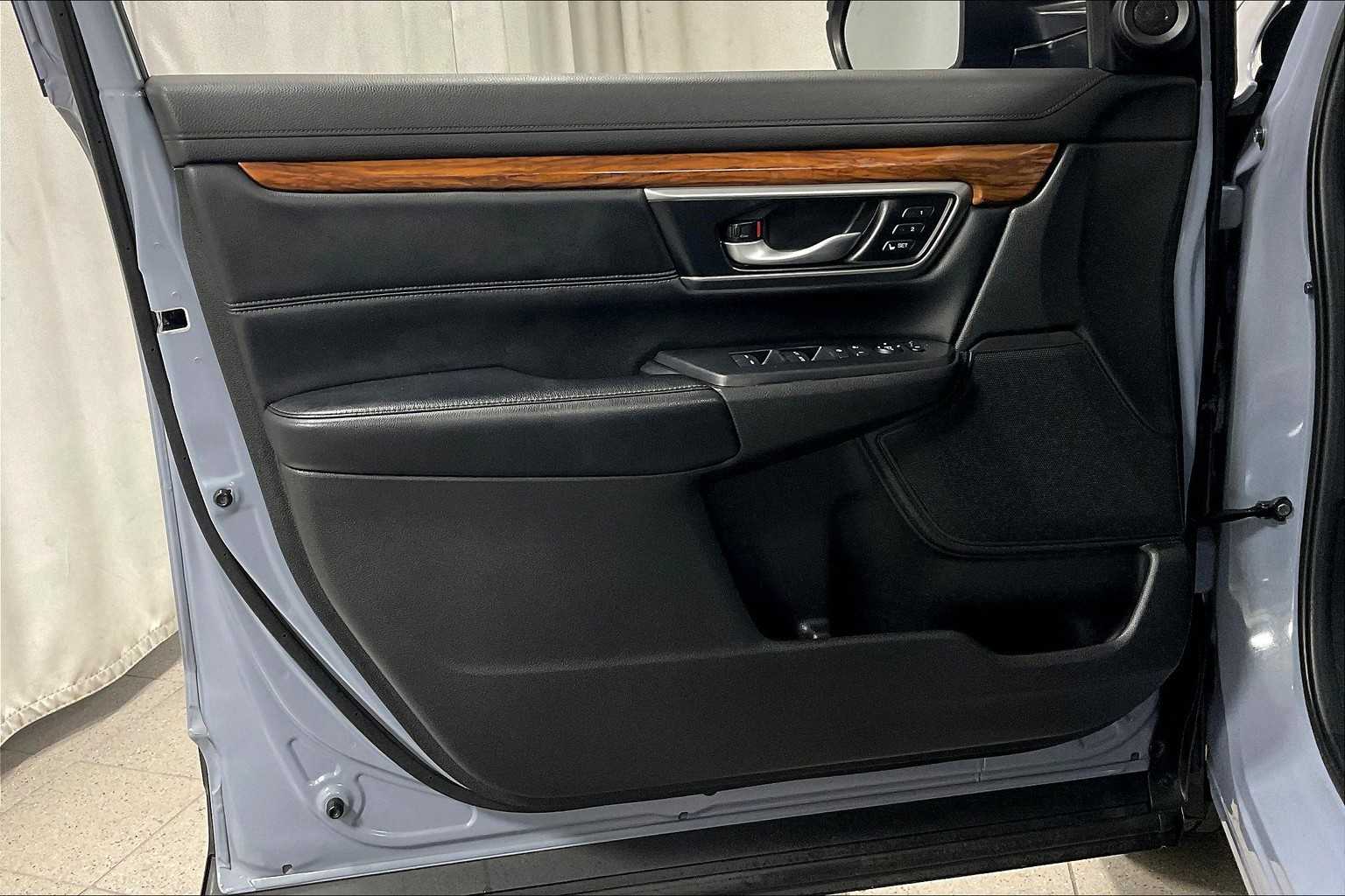 2022 Honda CR-V EX-L - Photo 9