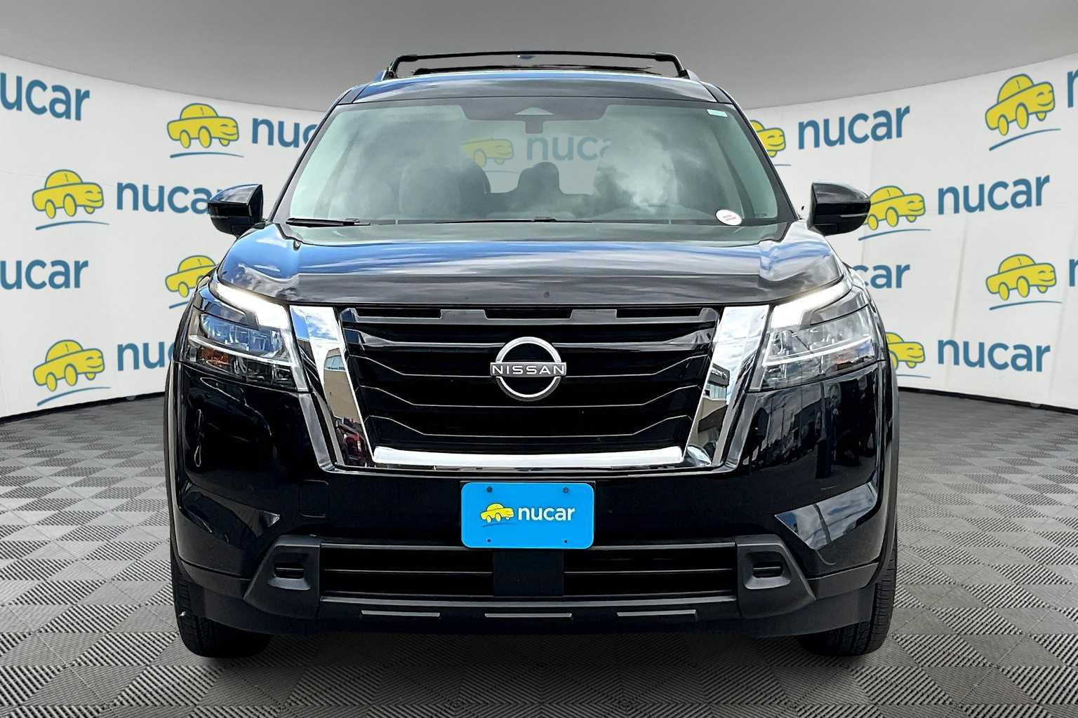 2022 Nissan Pathfinder SV - Photo 2