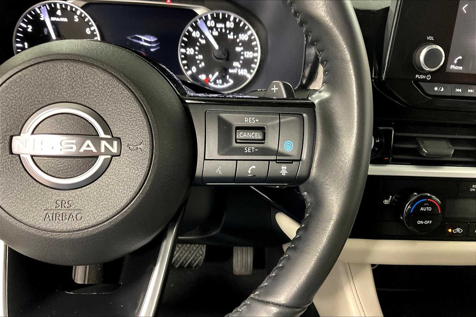 2022 Nissan Pathfinder SV - Photo 23