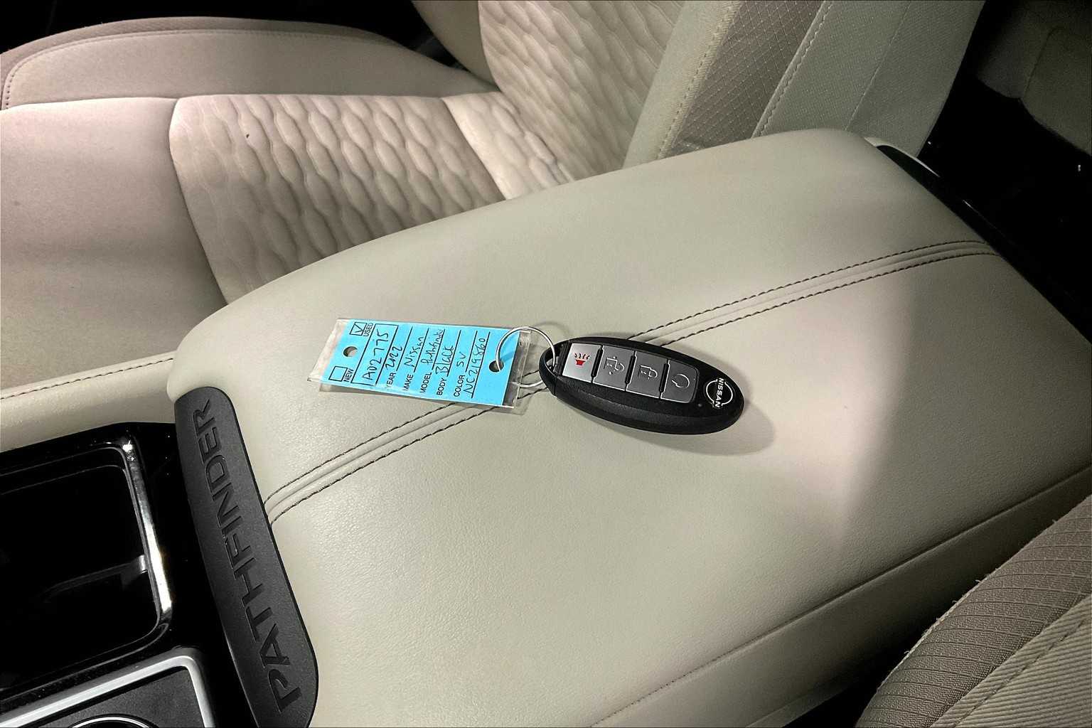 2022 Nissan Pathfinder SV - Photo 30