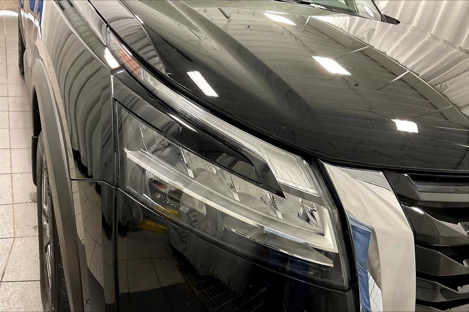 2022 Nissan Pathfinder SV - Photo 32