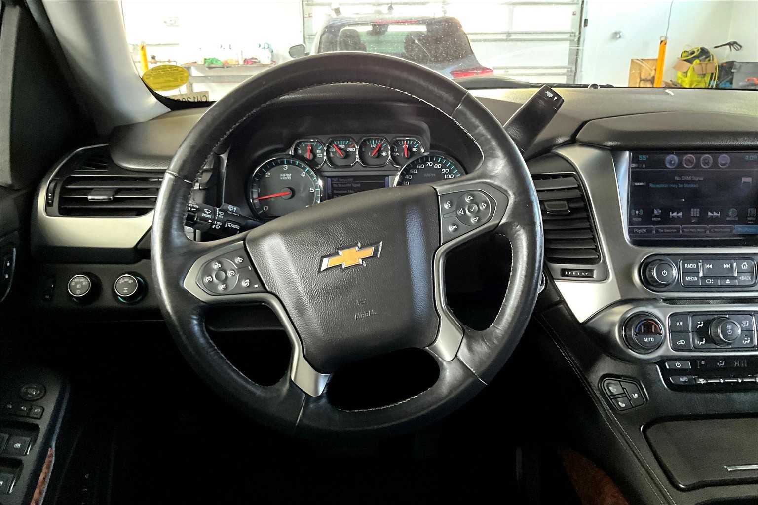 2018 Chevrolet Tahoe Premier - Photo 18