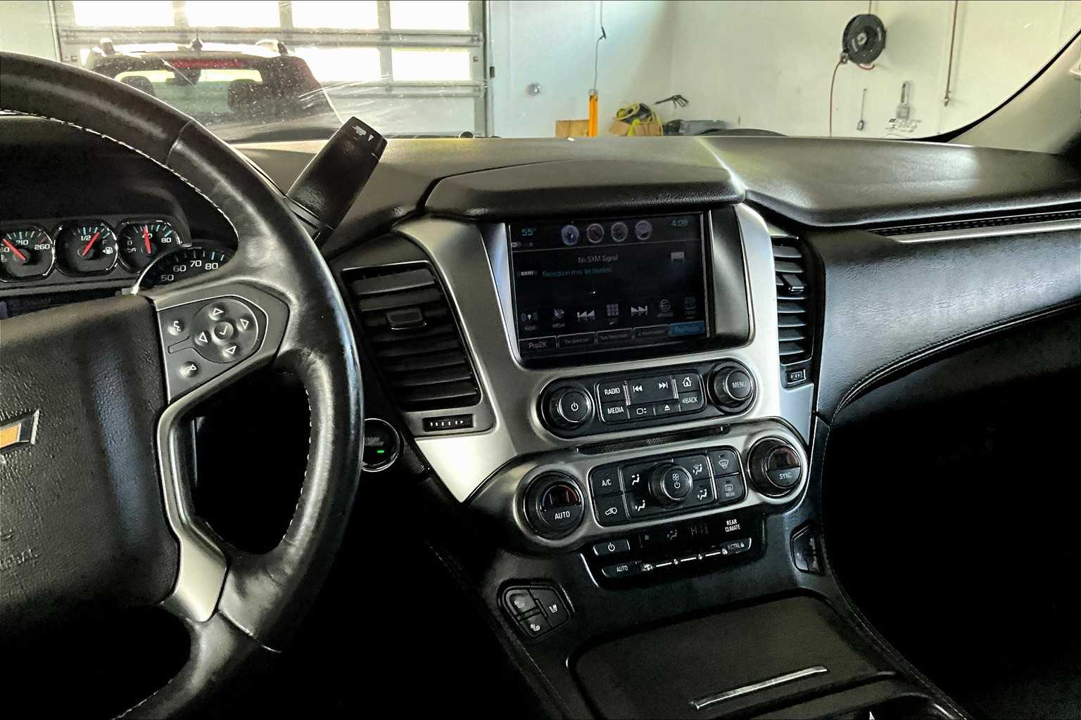 2018 Chevrolet Tahoe Premier - Photo 19