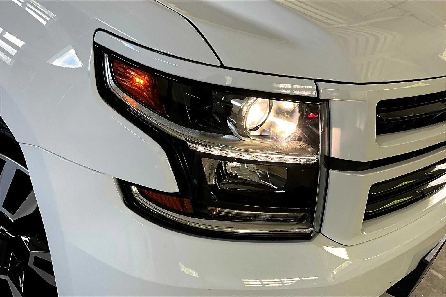 2018 Chevrolet Tahoe Premier - Photo 34