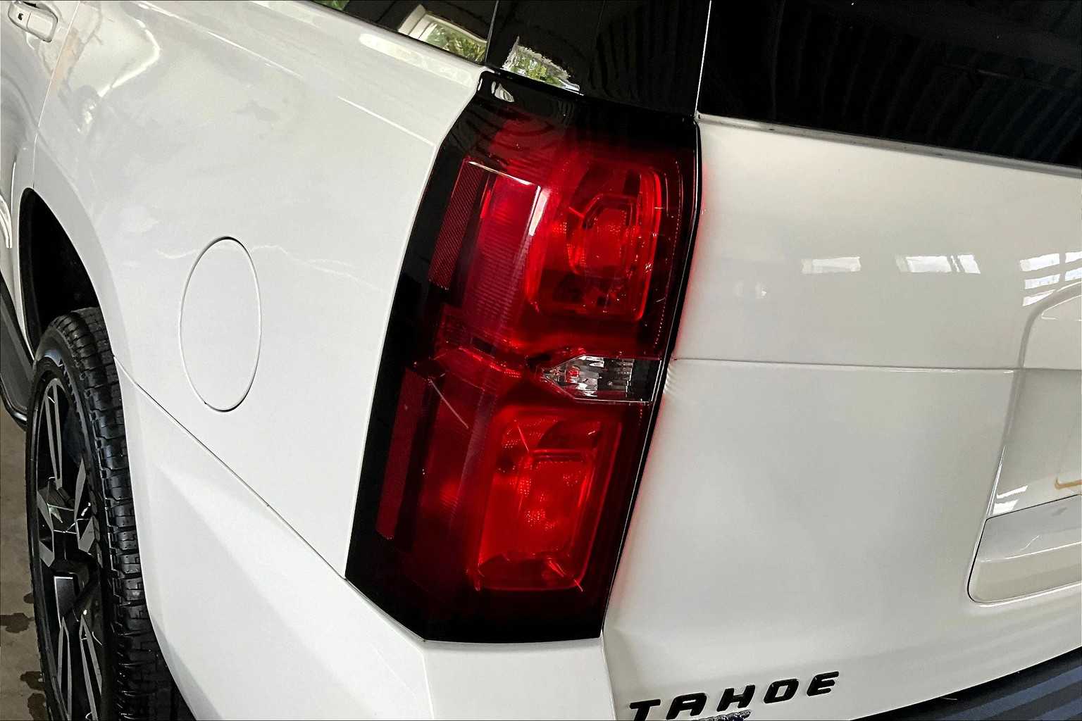 2018 Chevrolet Tahoe Premier - Photo 35