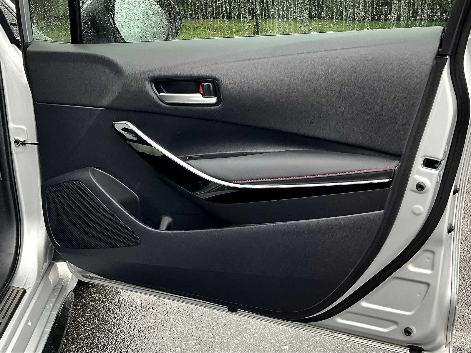 2023 Toyota Corolla XSE - Photo 12