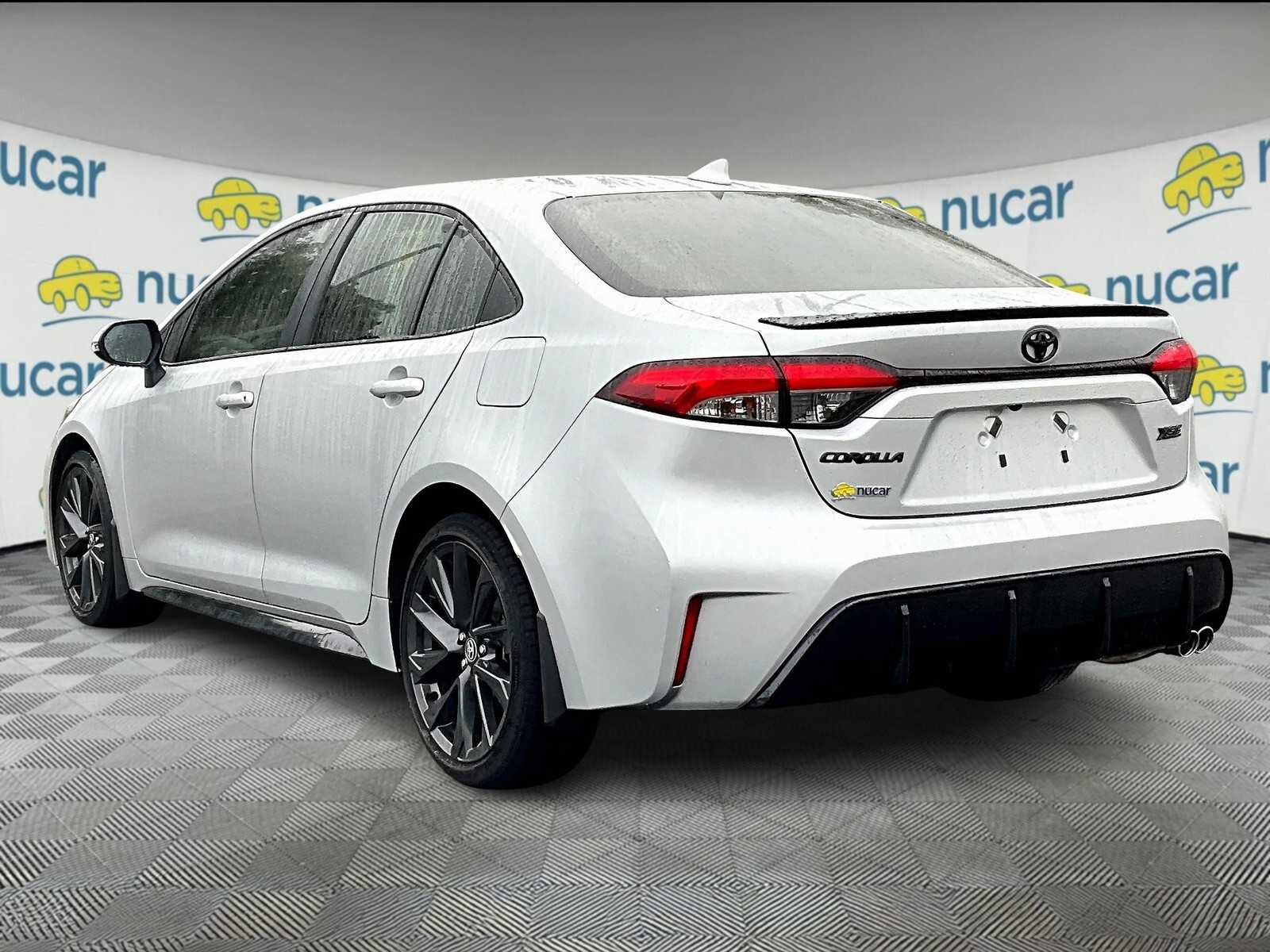 2023 Toyota Corolla XSE - Photo 4