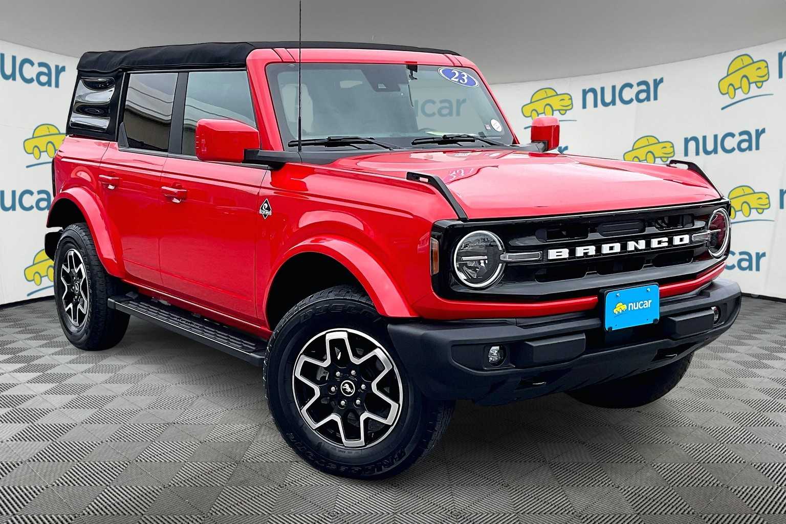 2023 Ford Bronco Outer Banks - Photo 1