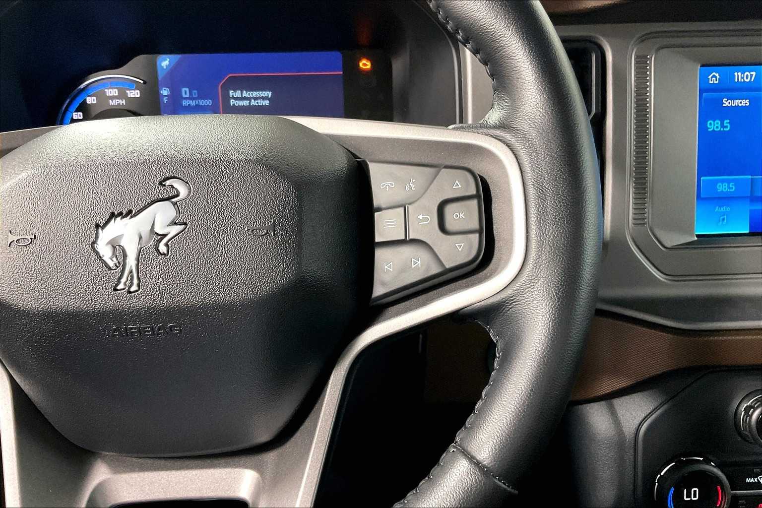 2023 Ford Bronco Outer Banks - Photo 23
