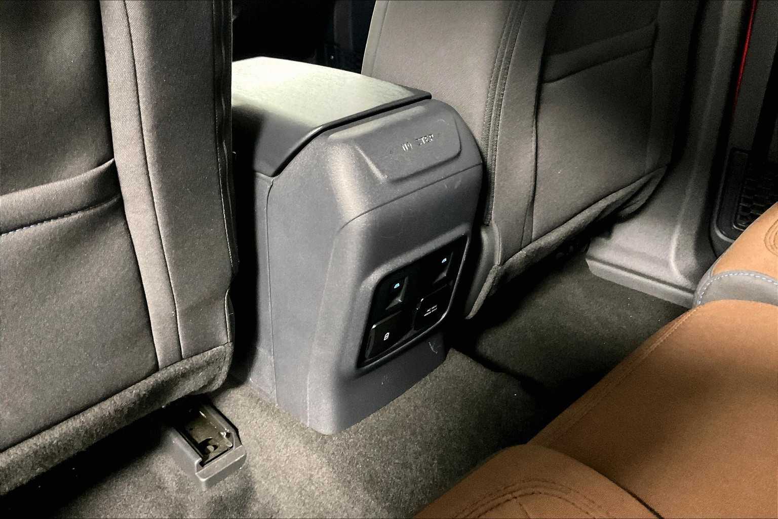 2023 Ford Bronco Outer Banks - Photo 27