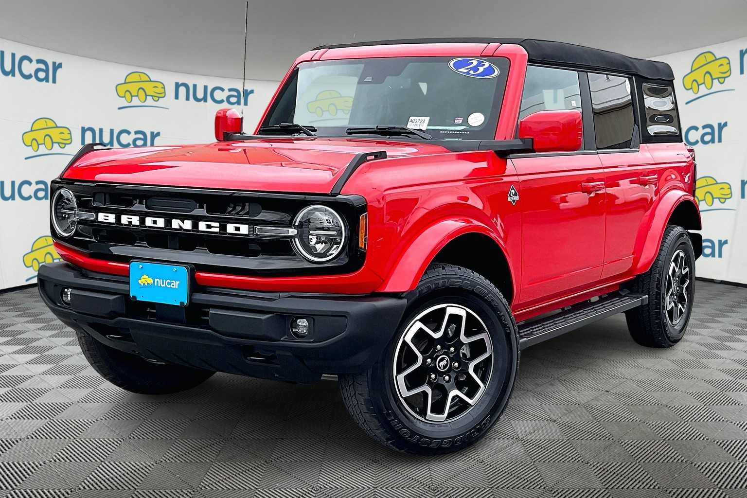 2023 Ford Bronco Outer Banks - Photo 3