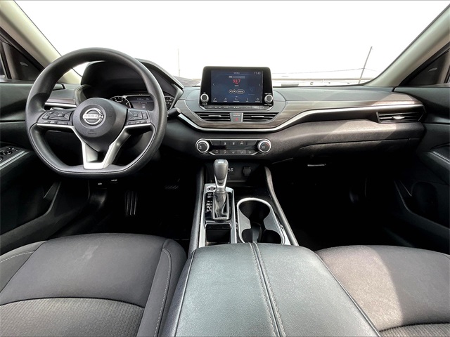 2024 Nissan Altima 2.5 SV - Photo 20