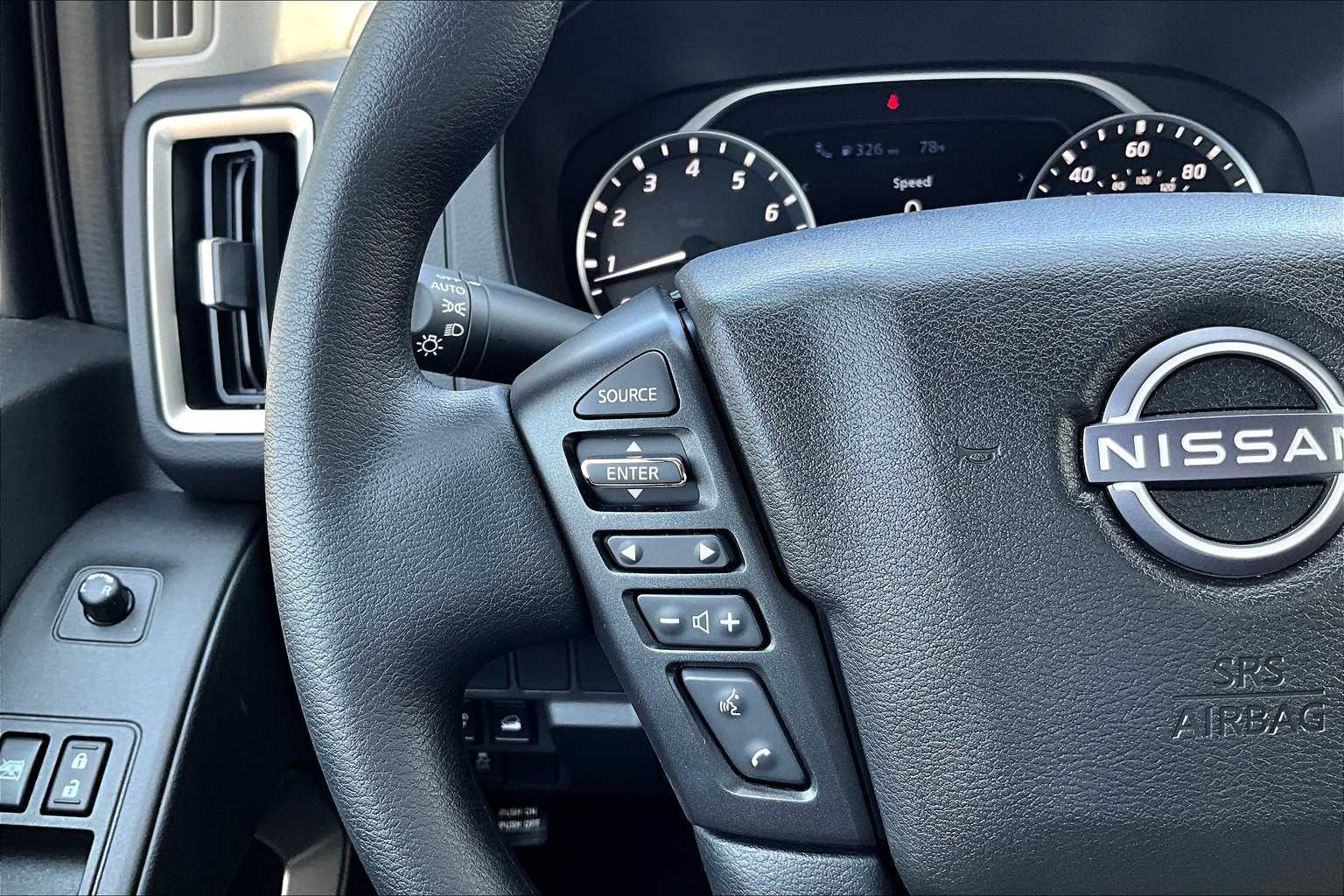 2025 Nissan Frontier SV - Photo 22