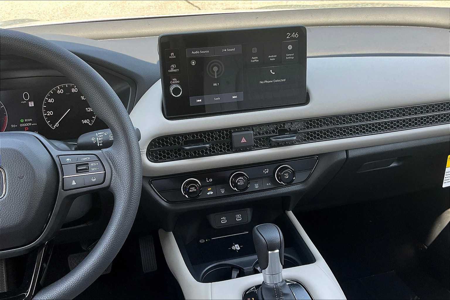 2026 Honda HR-V LX - Photo 13