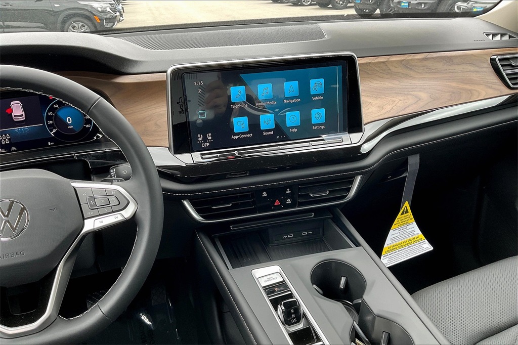 2025 Volkswagen Atlas 2.0T SE - Photo 13