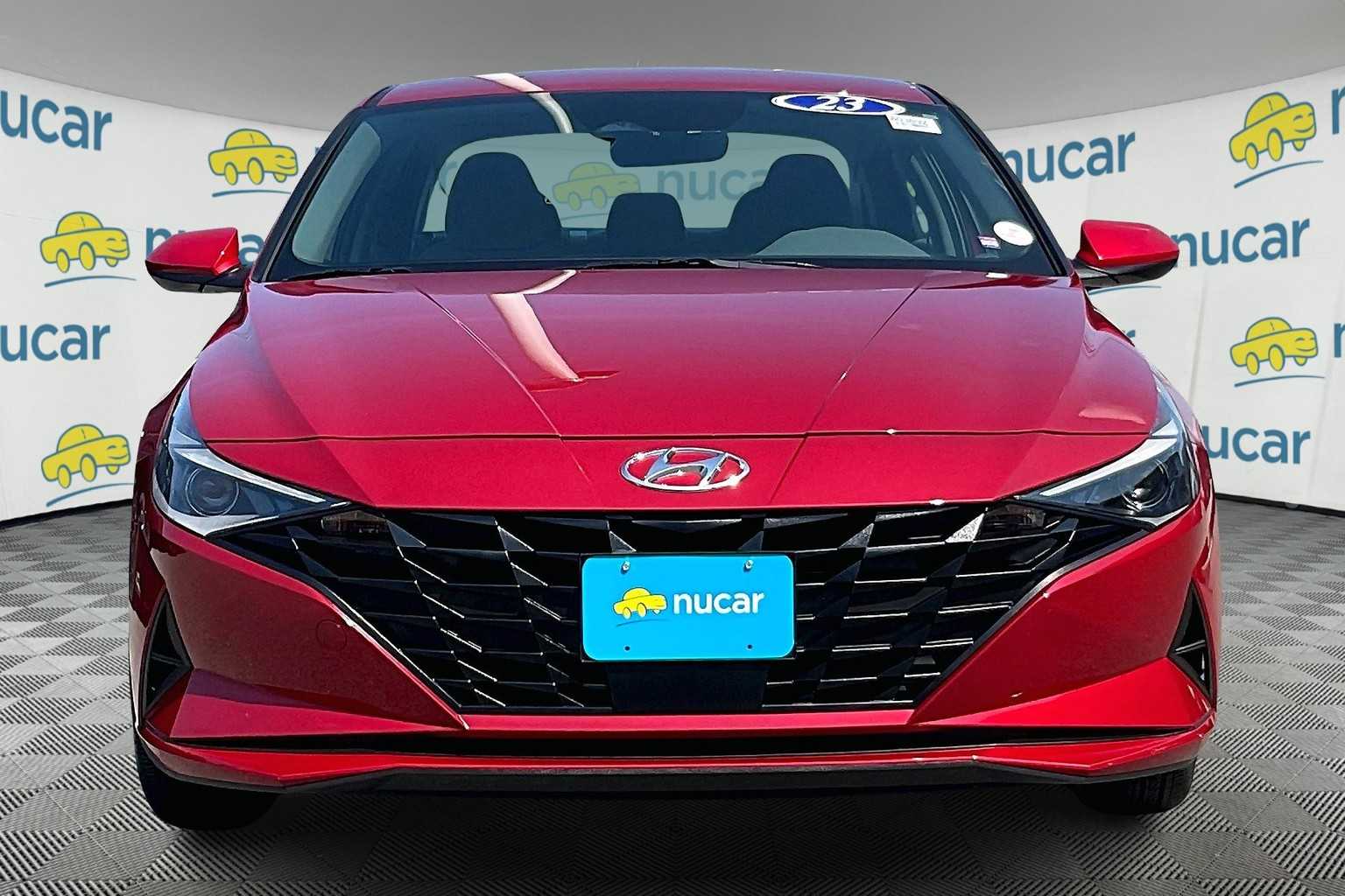 2023 Hyundai Elantra SEL - Photo 2