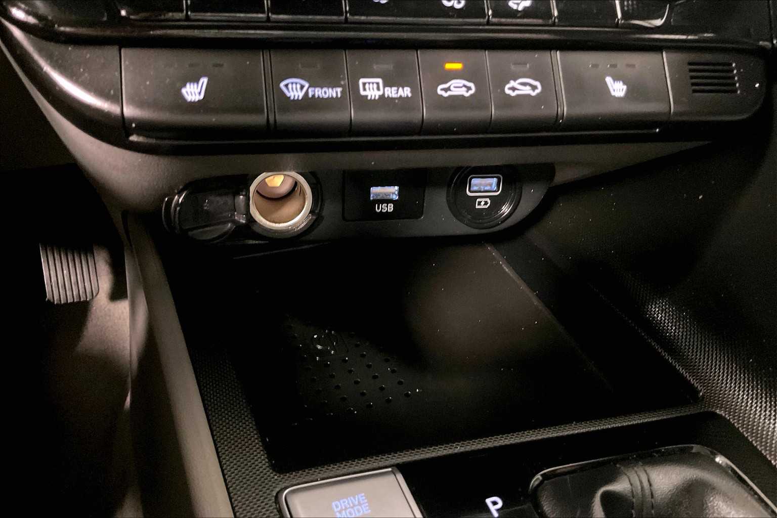 2023 Hyundai Elantra SEL - Photo 26