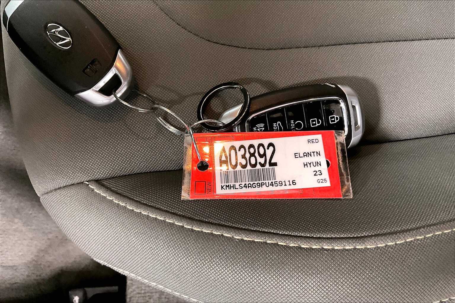 2023 Hyundai Elantra SEL - Photo 30