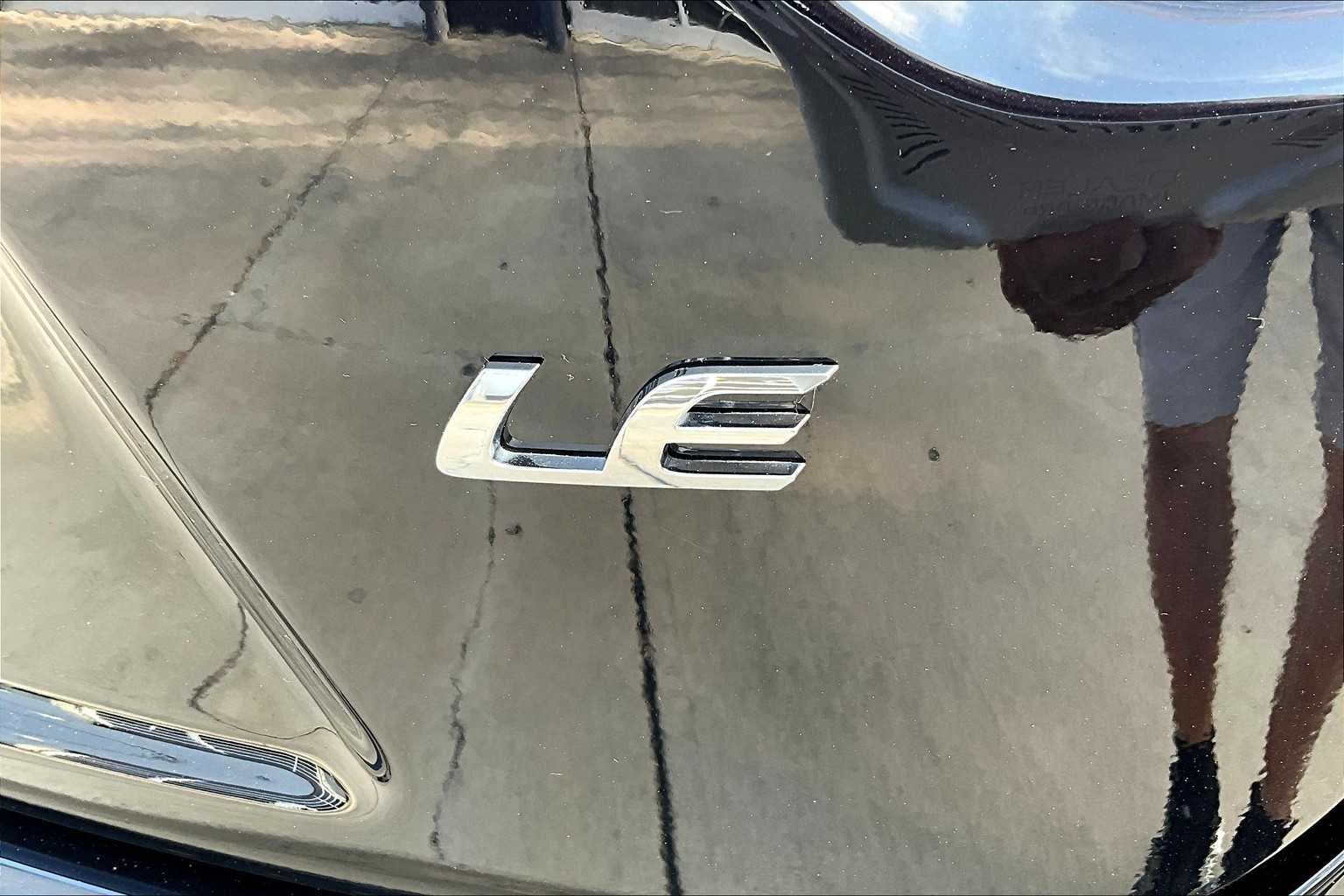 2024 Toyota Corolla LE - Photo 28