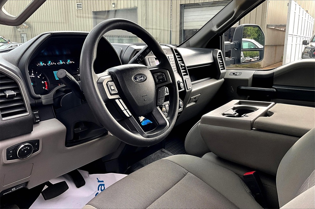2022 Ford F-350SD XL - Photo 15
