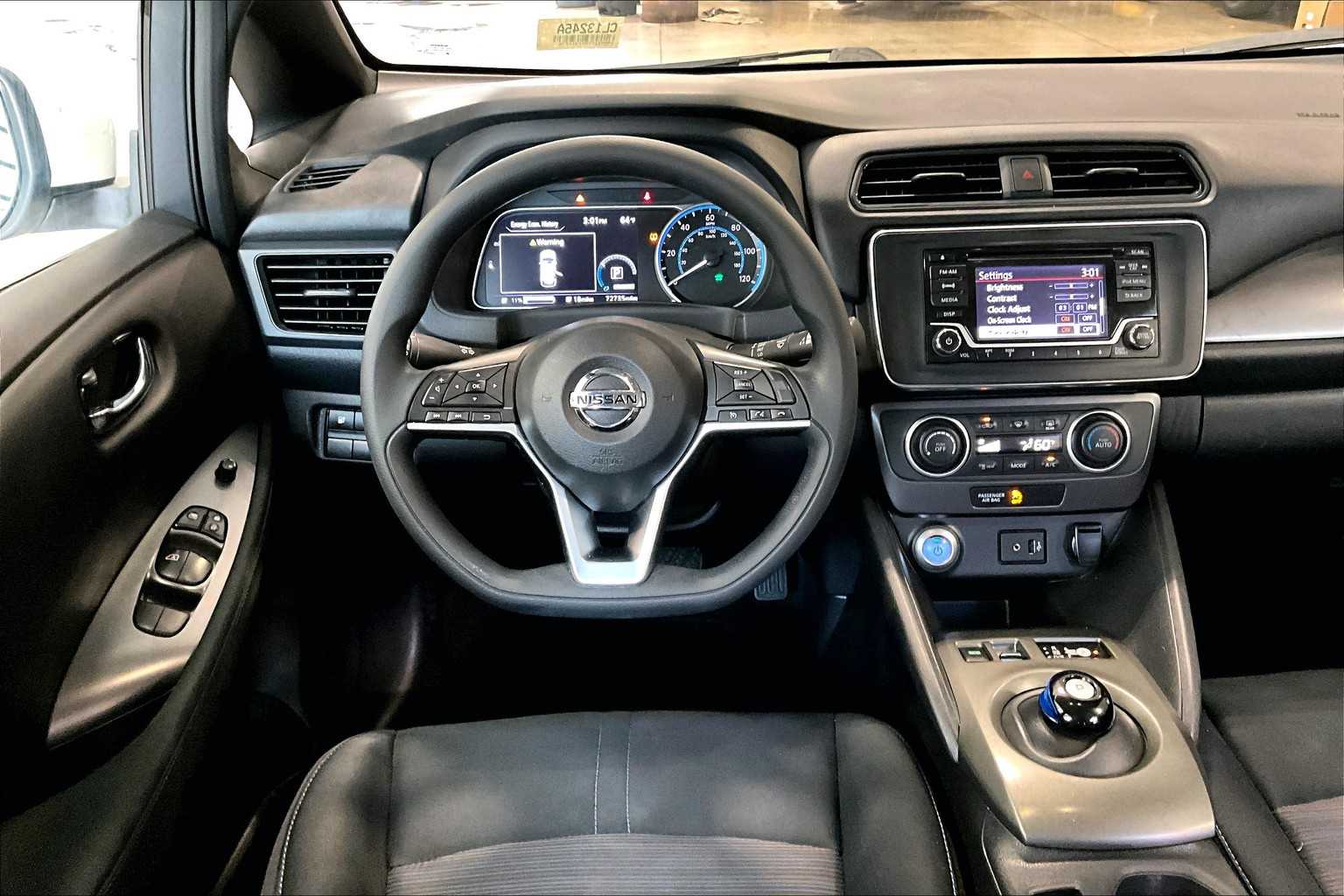 2019 Nissan LEAF S - Photo 18