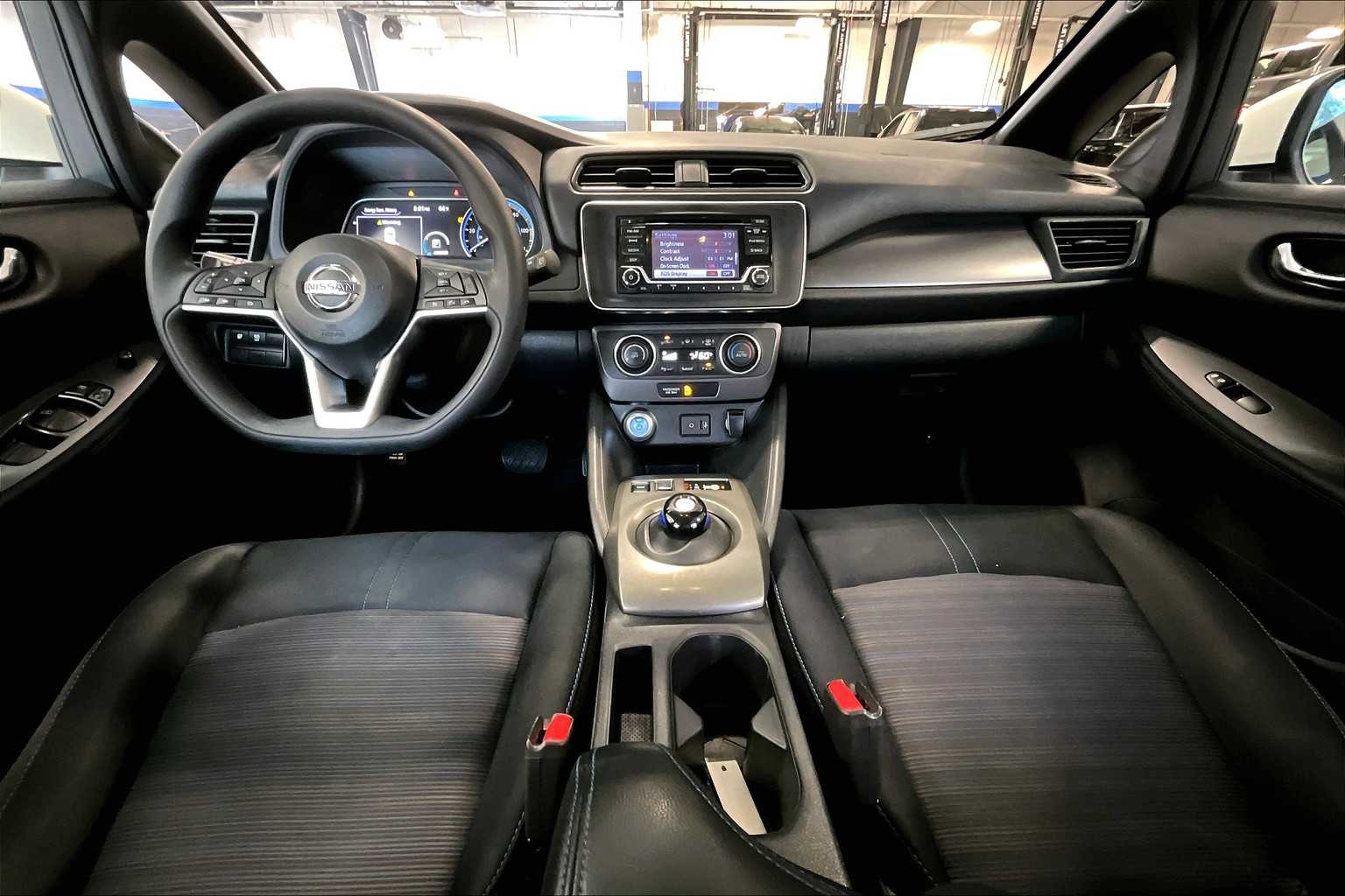 2019 Nissan LEAF S - Photo 22