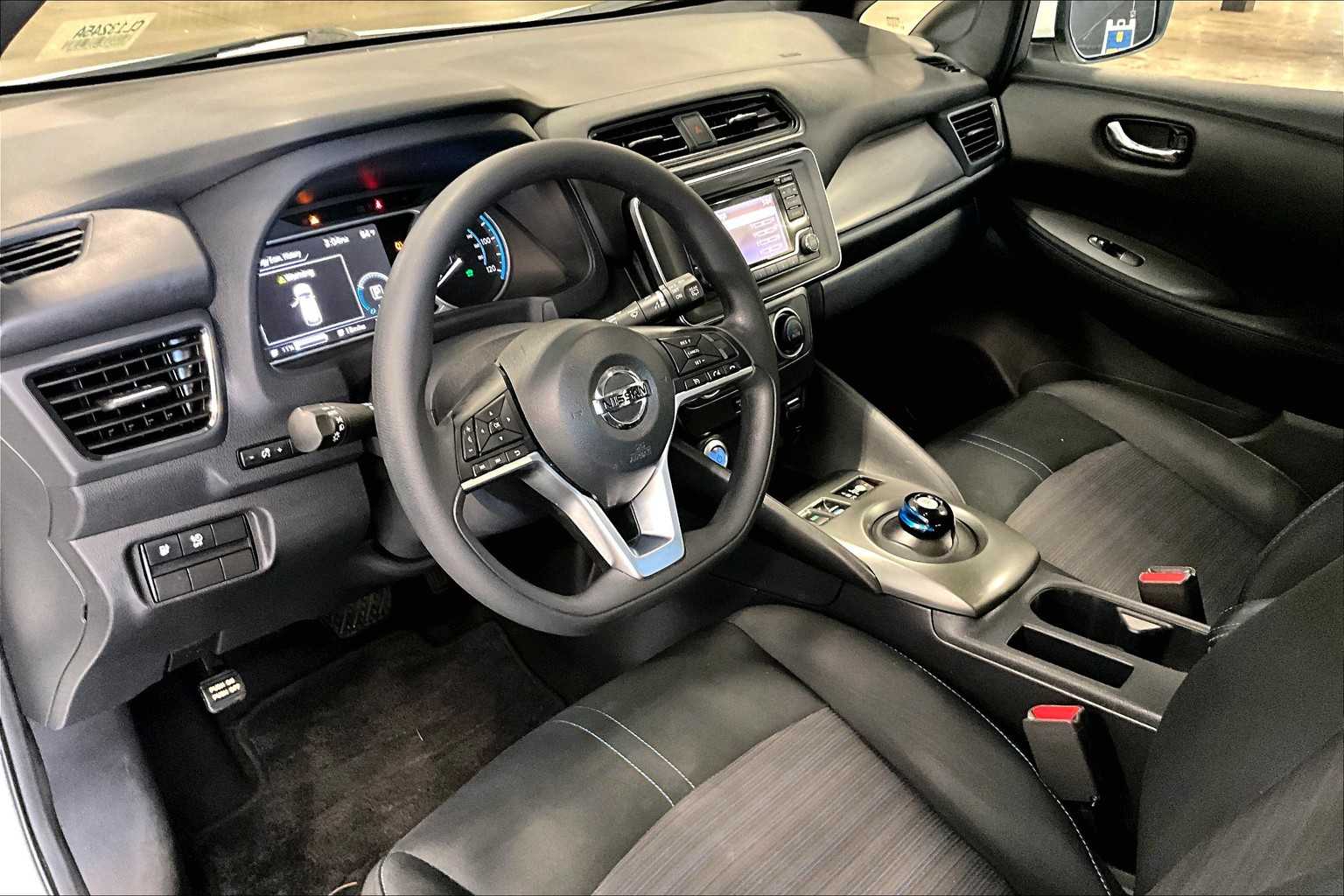 2019 Nissan LEAF S - Photo 8