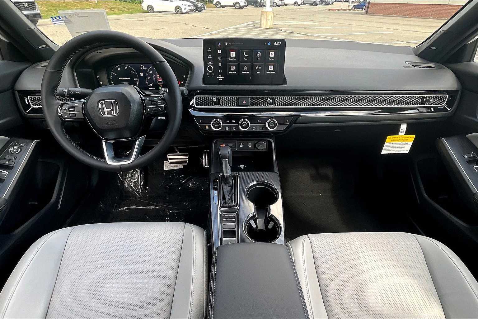 2026 Honda Civic Hybrid Sport Touring - Photo 12