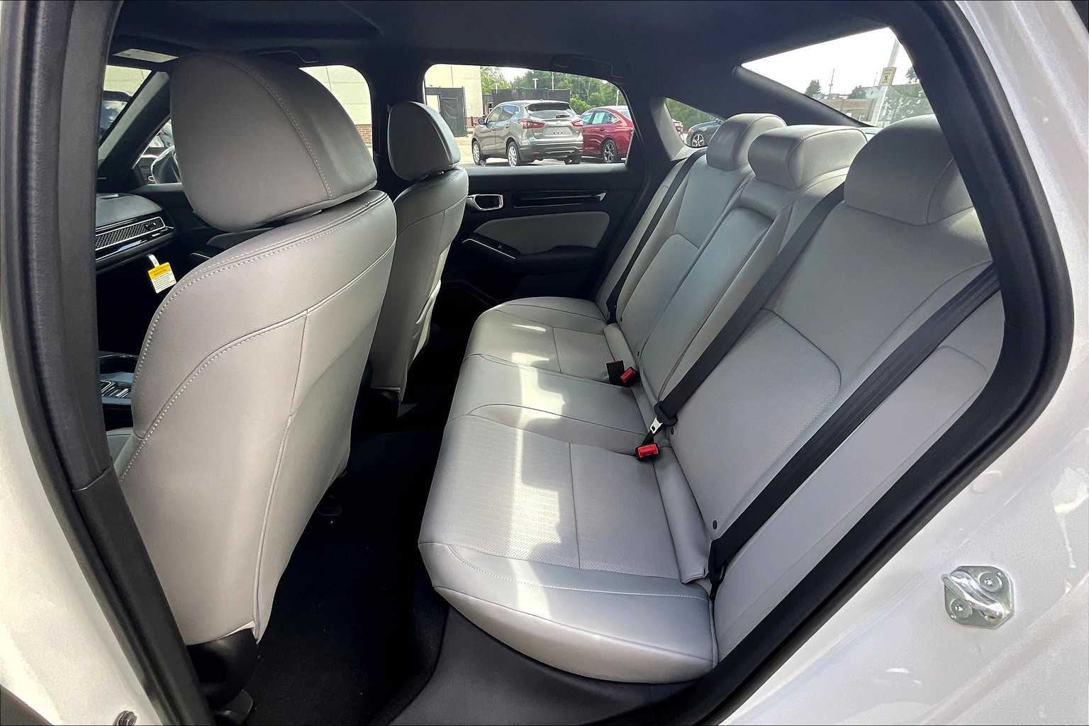 2026 Honda Civic Hybrid Sport Touring - Photo 15
