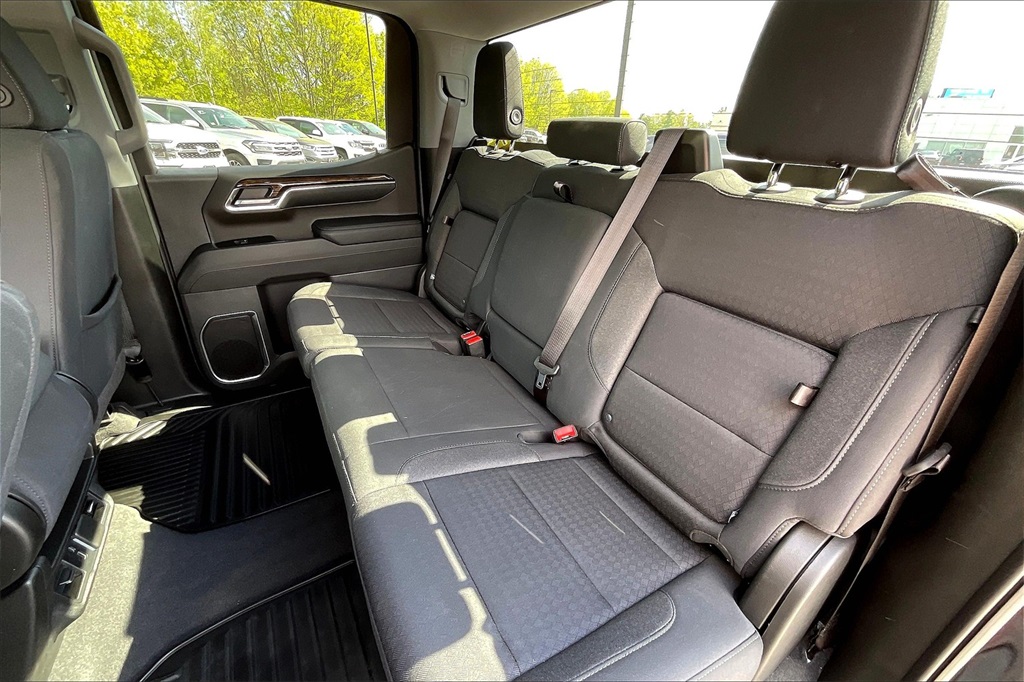 2024 GMC Sierra 1500 Elevation - Photo 14
