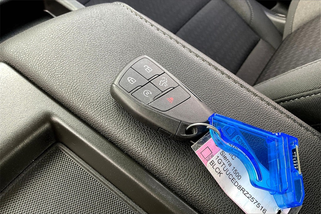 2024 GMC Sierra 1500 Elevation - Photo 28