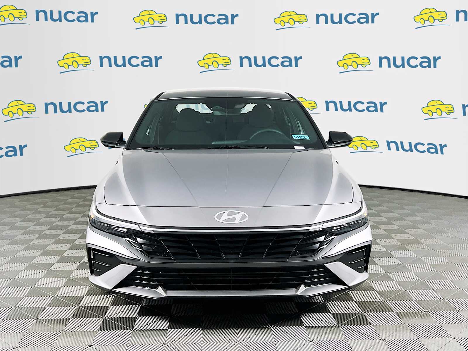 2025 Hyundai Elantra SEL Sport - Photo 2