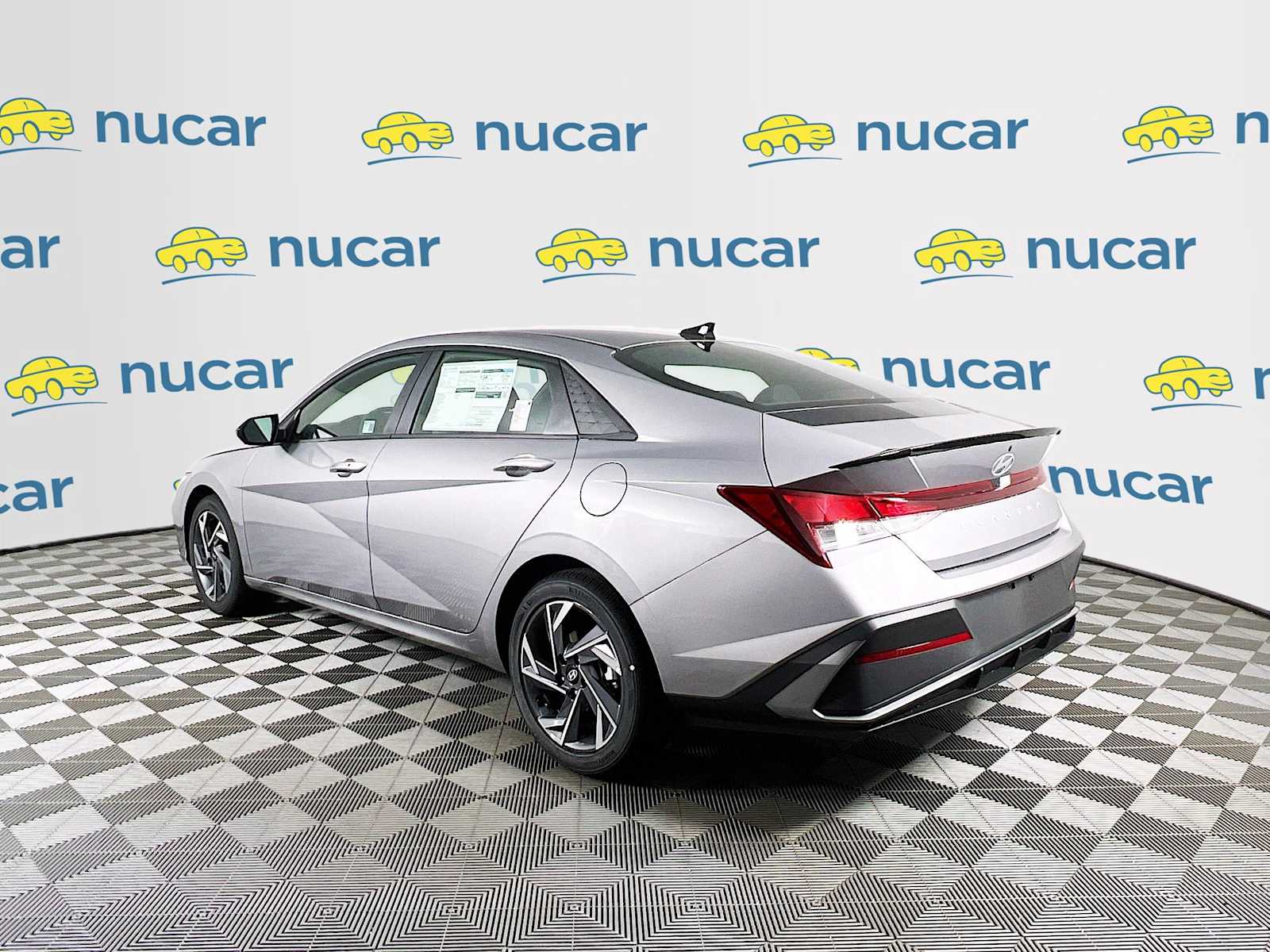 2025 Hyundai Elantra SEL Sport - Photo 4