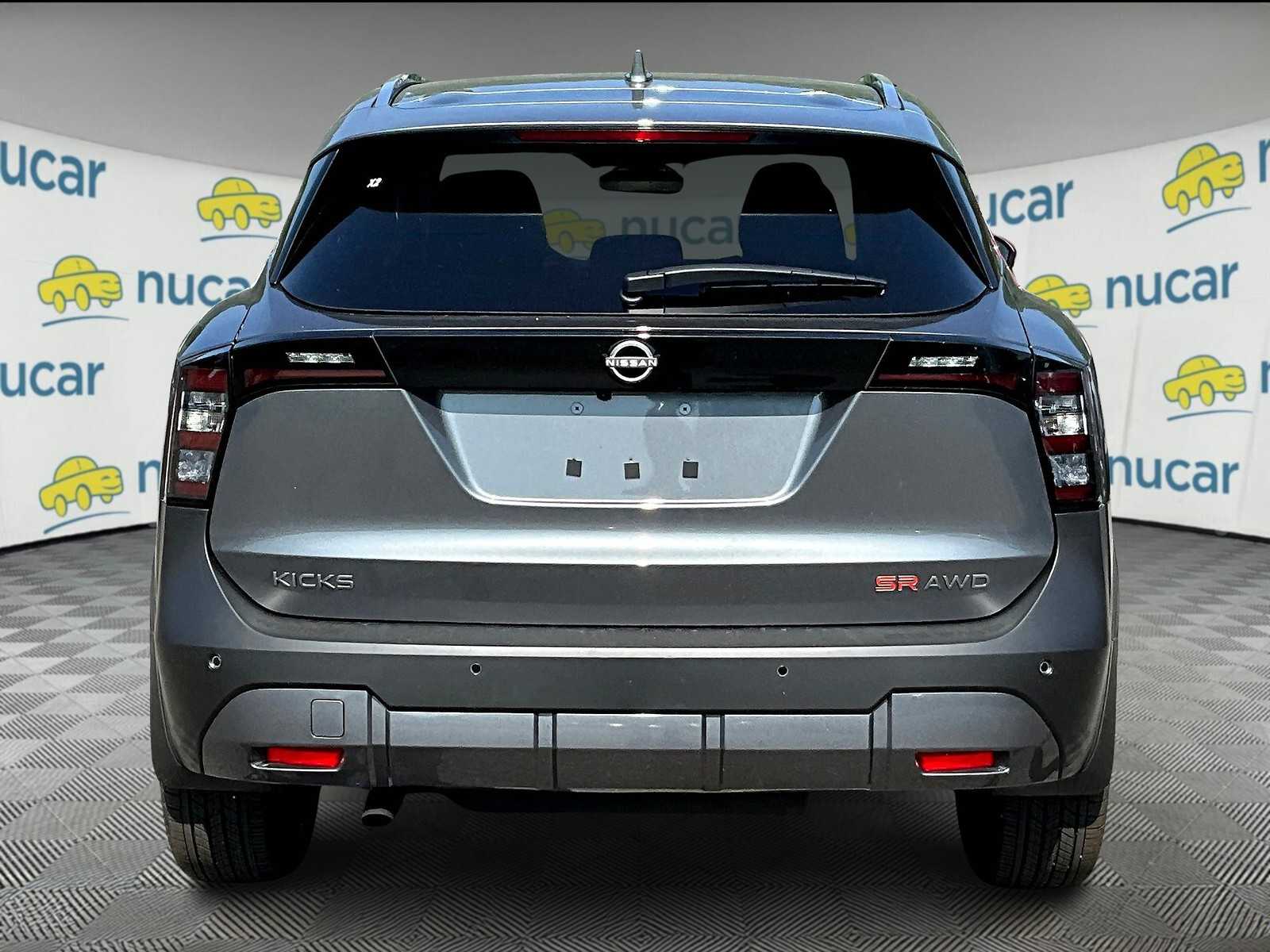 2025 Nissan Kicks SR - Photo 5
