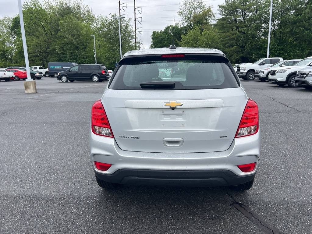 2017 Chevrolet Trax LS - Photo 4