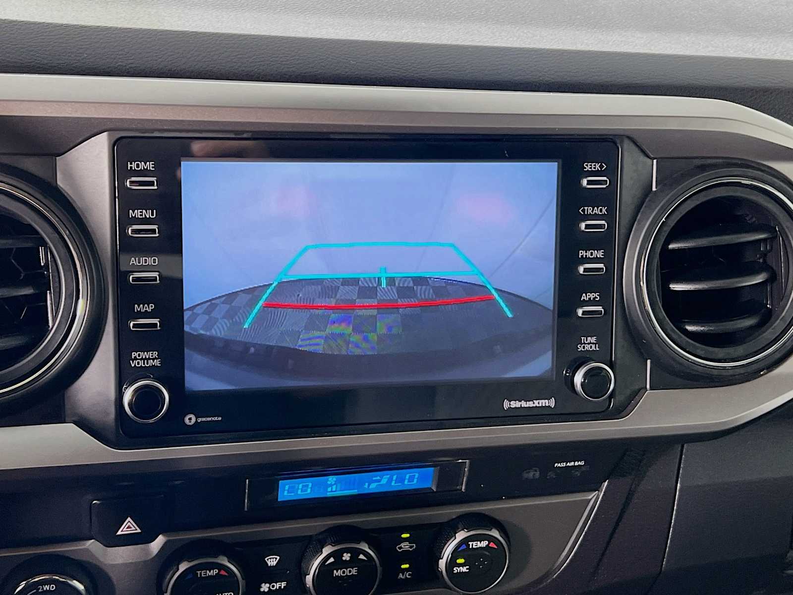 2022 Toyota Tacoma SR5 - Photo 13