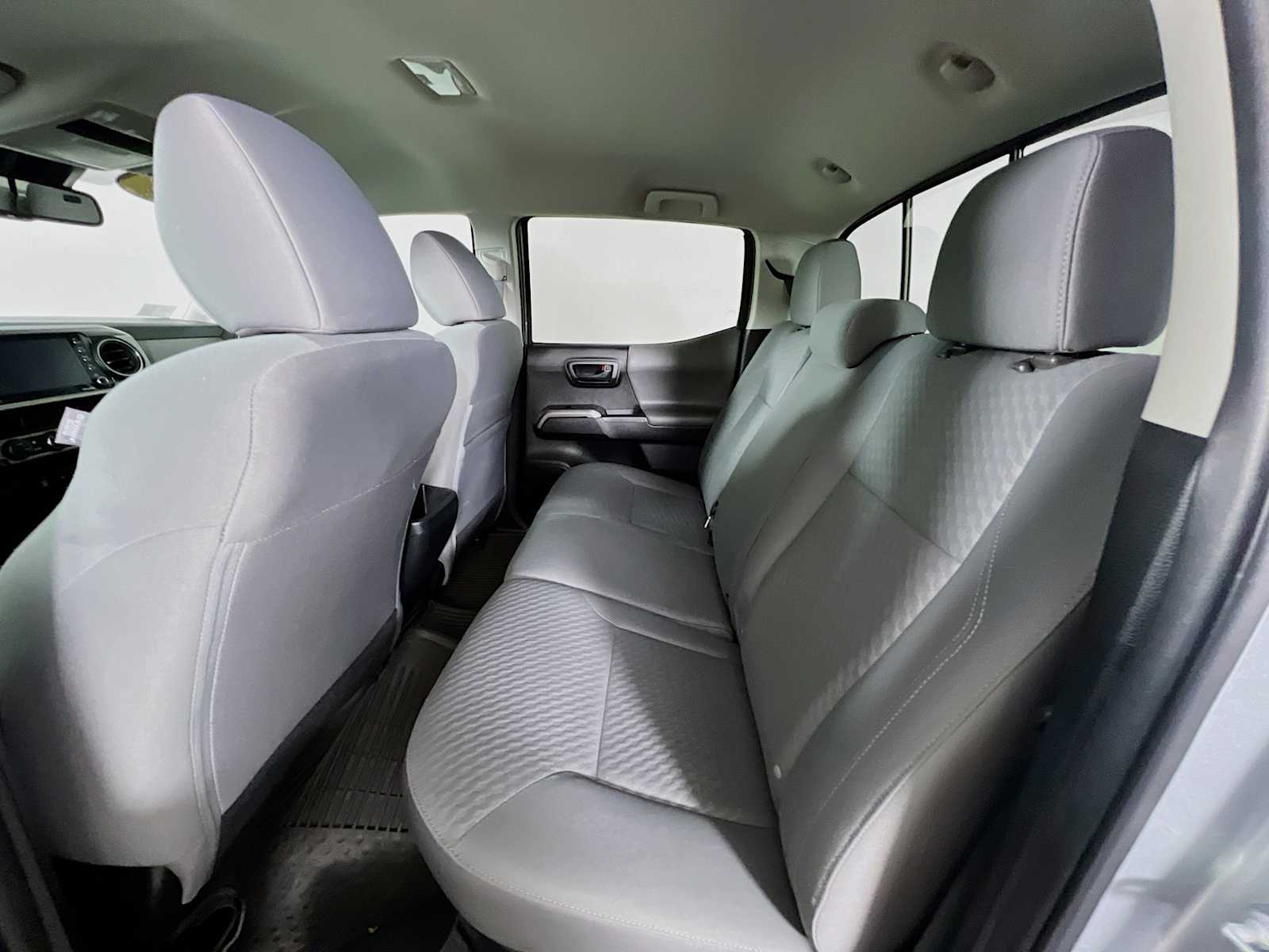 2022 Toyota Tacoma SR5 - Photo 23