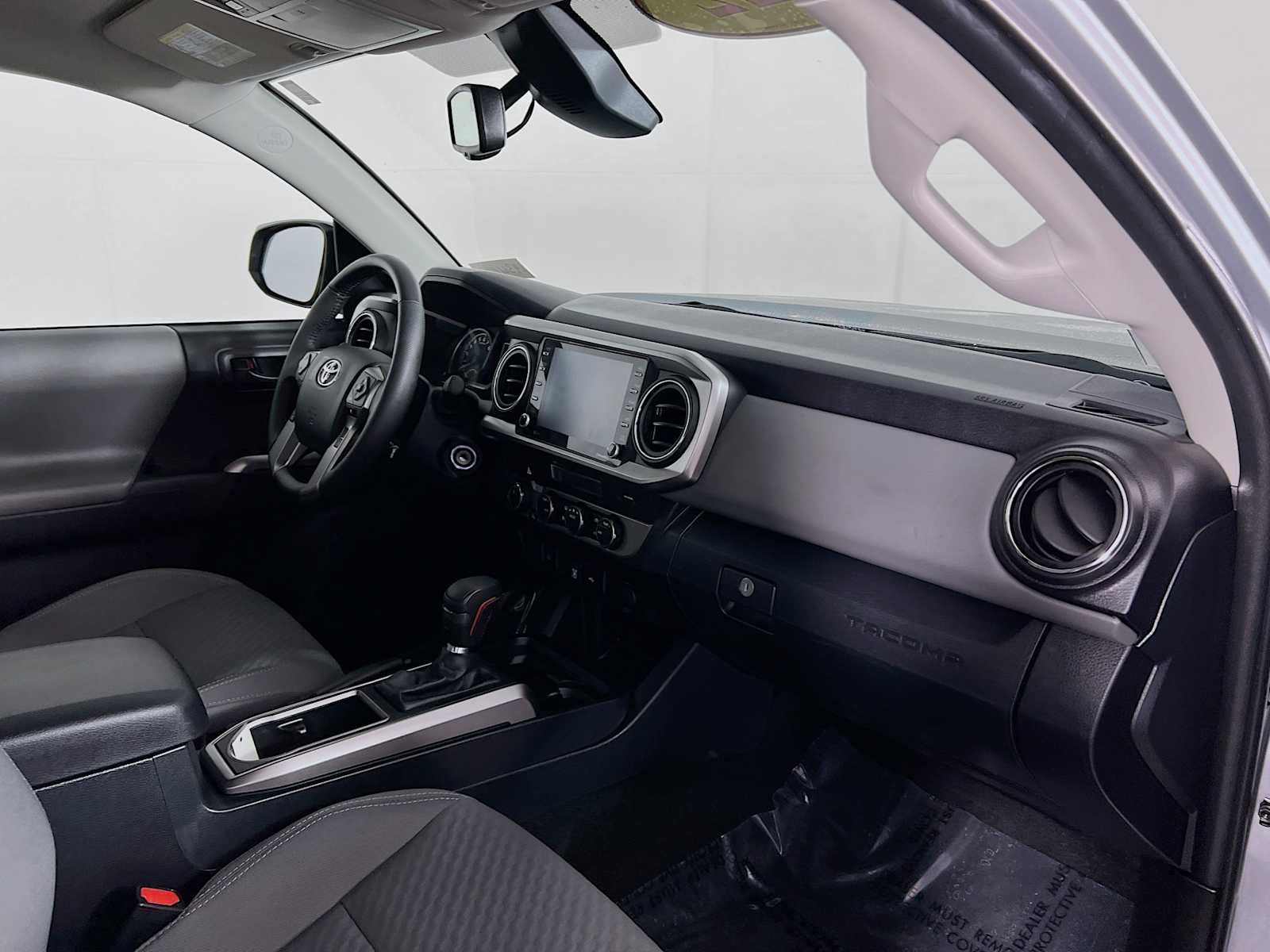 2022 Toyota Tacoma SR5 - Photo 27