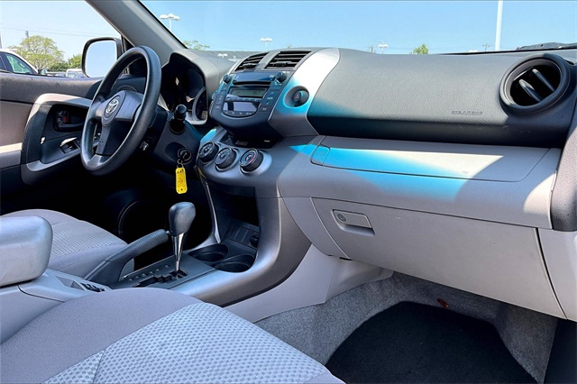 2008 Toyota RAV4 Base - Photo 13