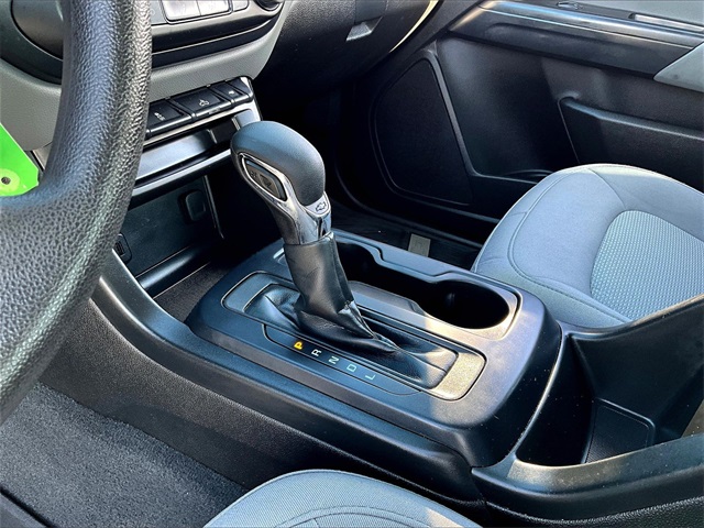 2022 Chevrolet Colorado Work Truck - Photo 19